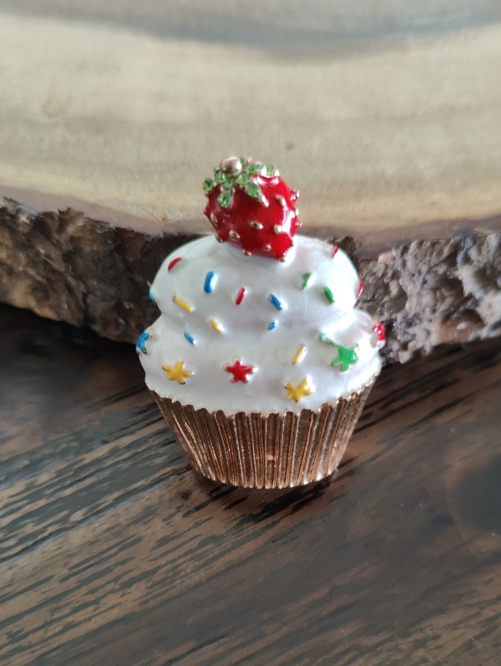Decorative White & Gold Cupcake Brooch with Red Strawberry Accent